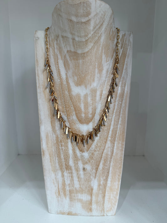 Fringe necklace